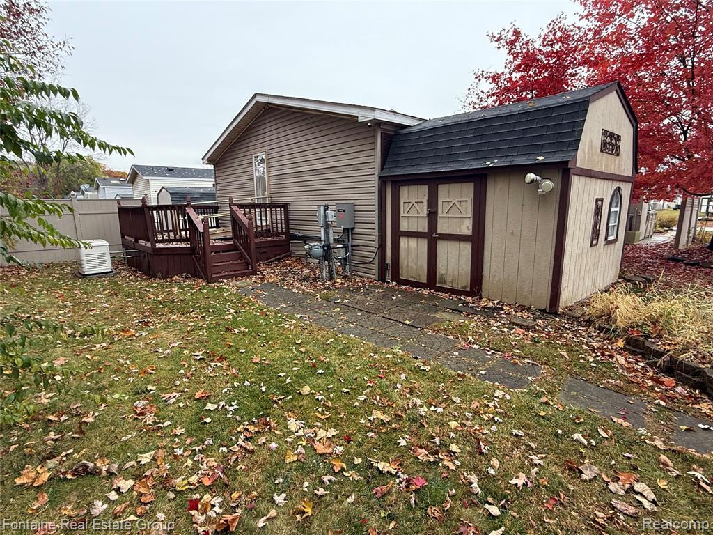 6678 Laramie, Romulus, MI 48174 — Photo 34