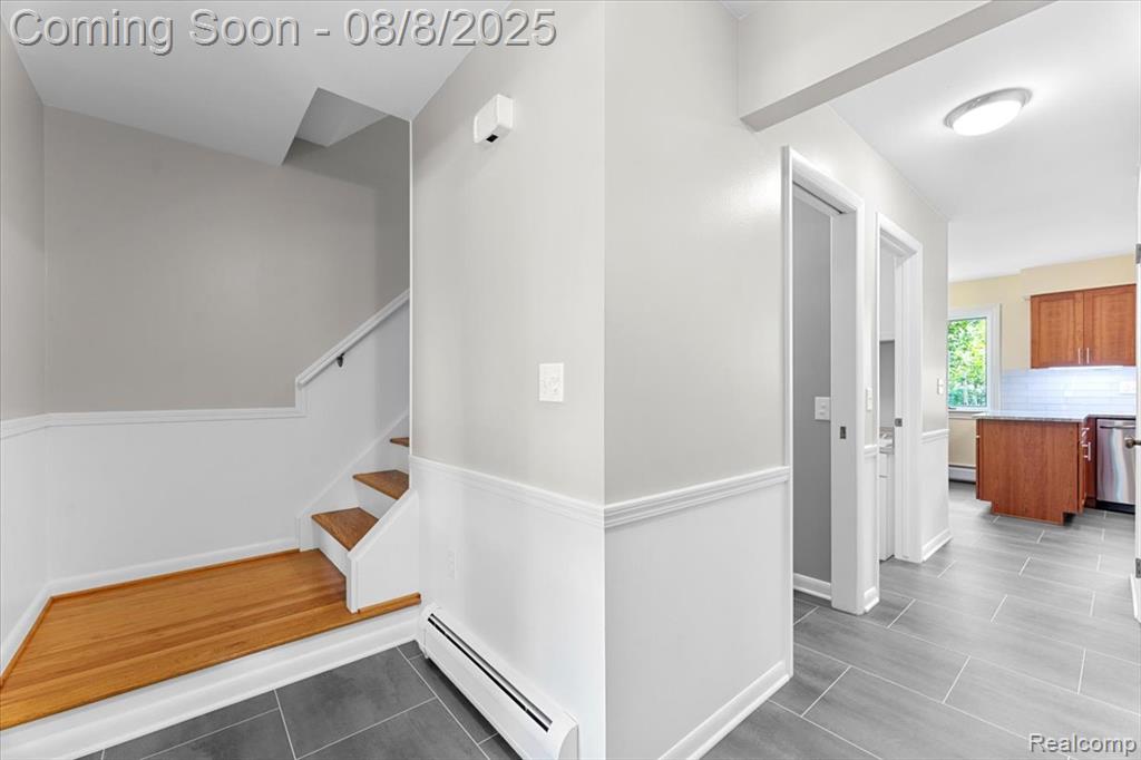 8751 Woodside Drive, Grosse Ile, MI 48138 — Photo 6