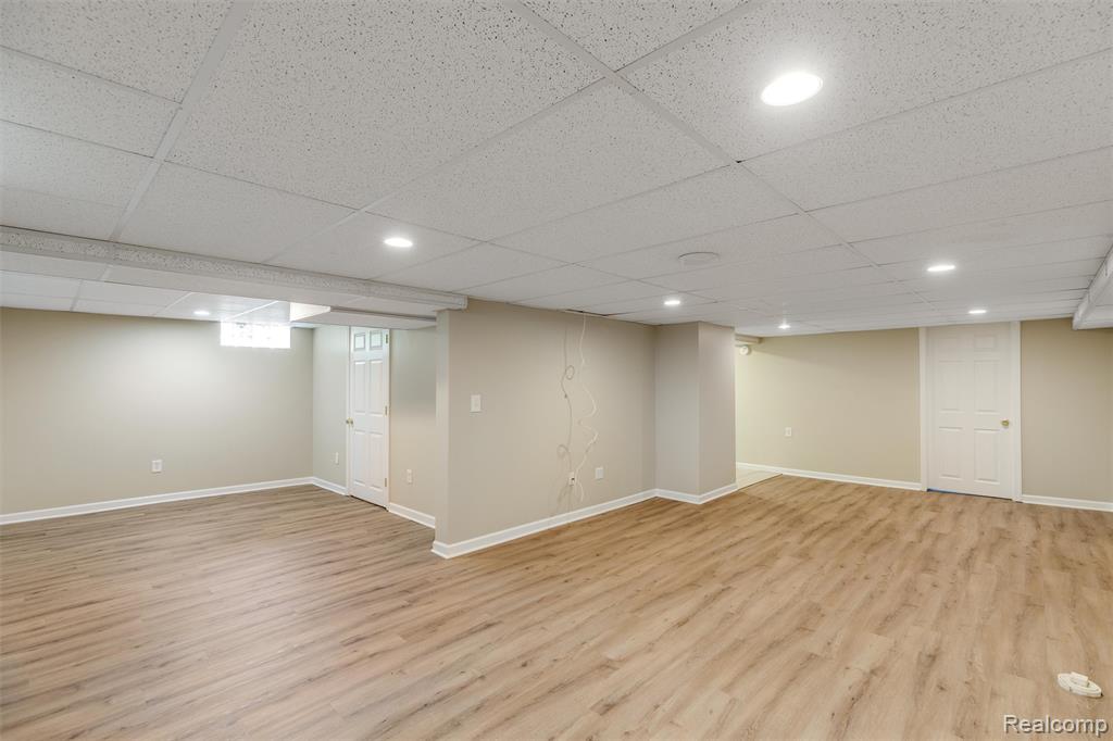 4410 Rosewold Avenue, Royal Oak, MI 48073 — Photo 24