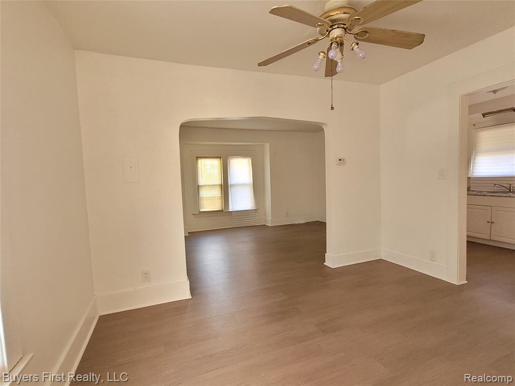 17674 Salem Street - Photo 5