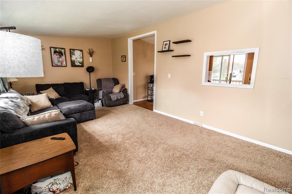 6761 Lorraine Street, Marlette, MI 48453 — Photo 7
