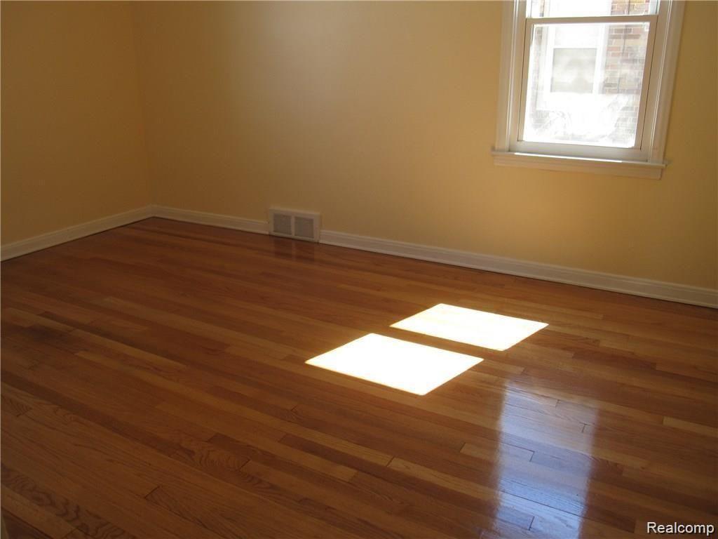 970 KINGS, Lincoln Park, MI 48146 — Photo 10