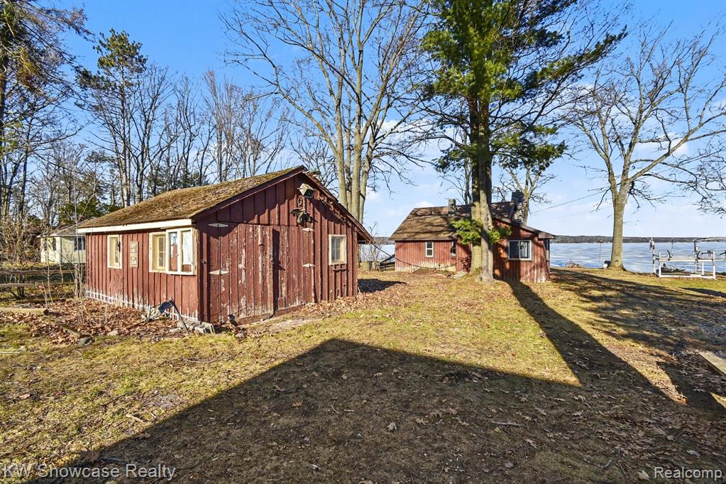 5872 Mount Maria Road, Hubbard Lake, MI 49747 — Photo 38