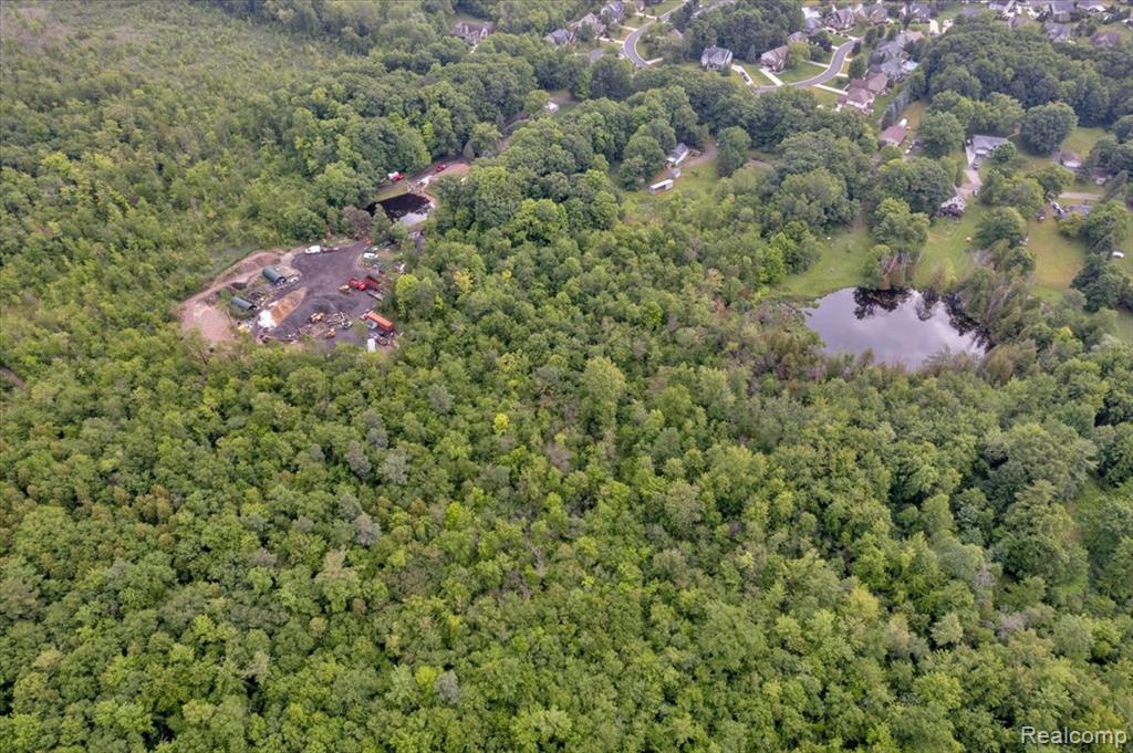 4155 Mill Lake Road, Lake Orion, MI — Photo 12