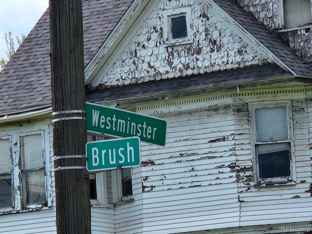 578 Westminster Street, Detroit, MI 48202 — Photo 5