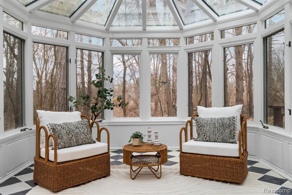 1827 HIGH HOLLOW Drive, Ann Arbor, MI 48103 — Photo 35