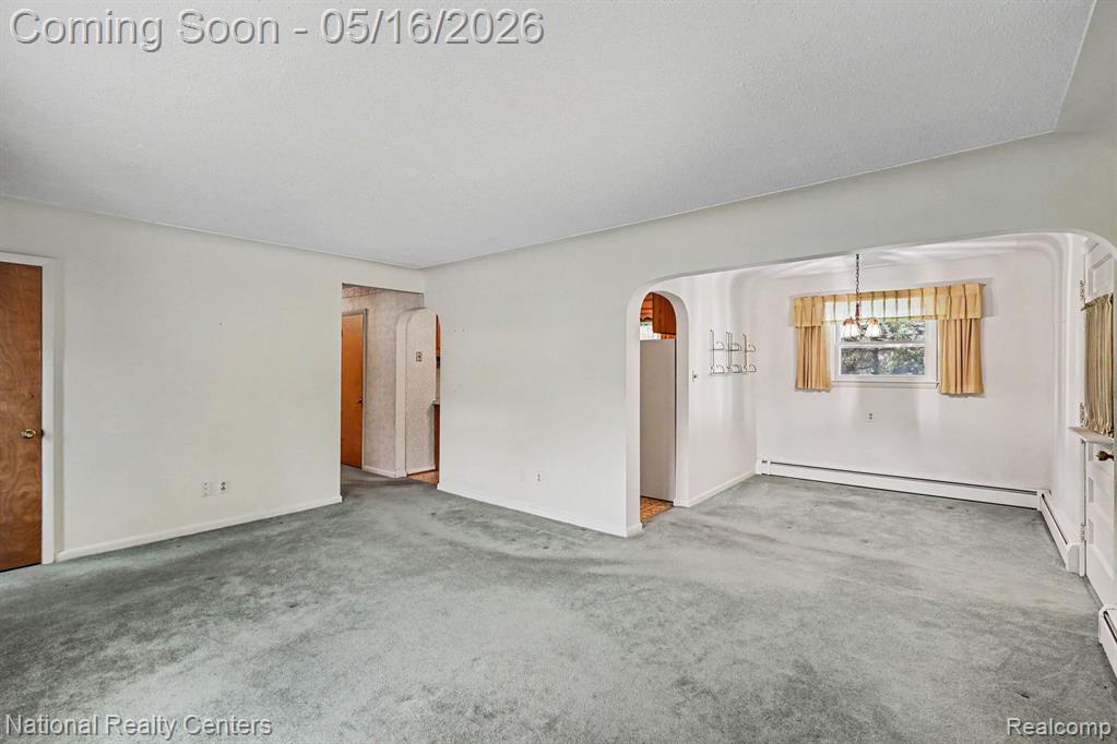 5850 Eldridge Drive, Waterford, MI 48327 — Photo 8