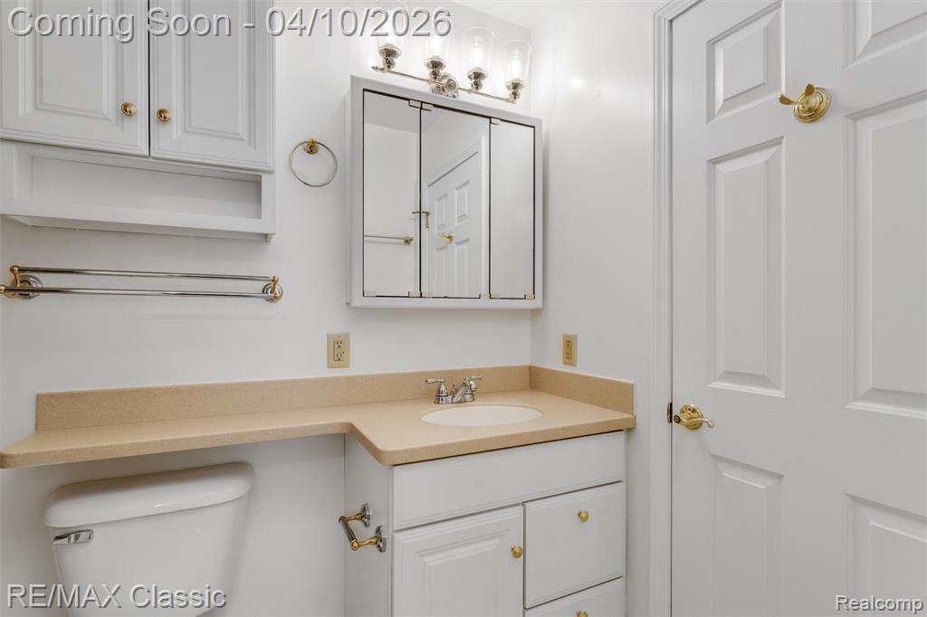 44640 Yorkshire Drive, Novi, MI — Photo 26