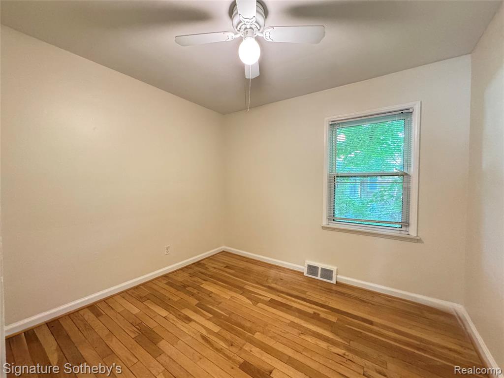 911 S Wilson Avenue, Royal Oak, MI 48067 — Photo 13