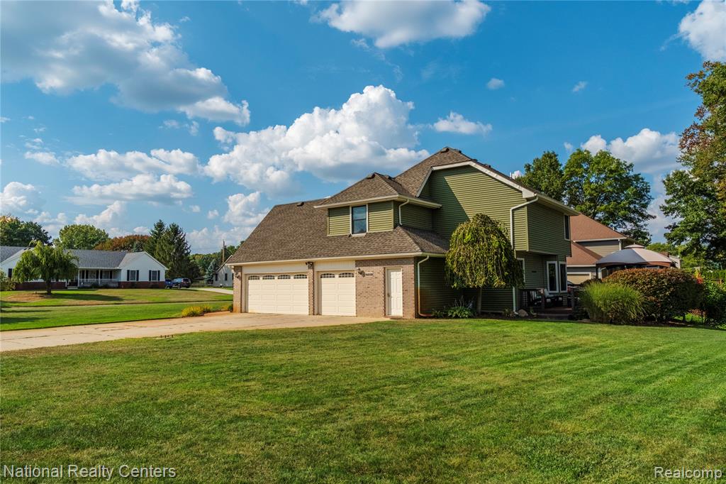 9859 Aylebury Drive, South Lyon, MI 48178 — Photo 6