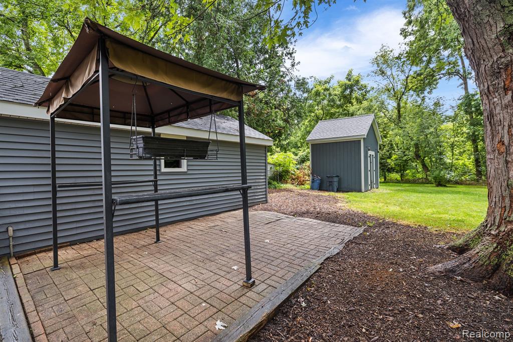 536 ATWATER Street, Lake Orion, MI 48362 — Photo 40