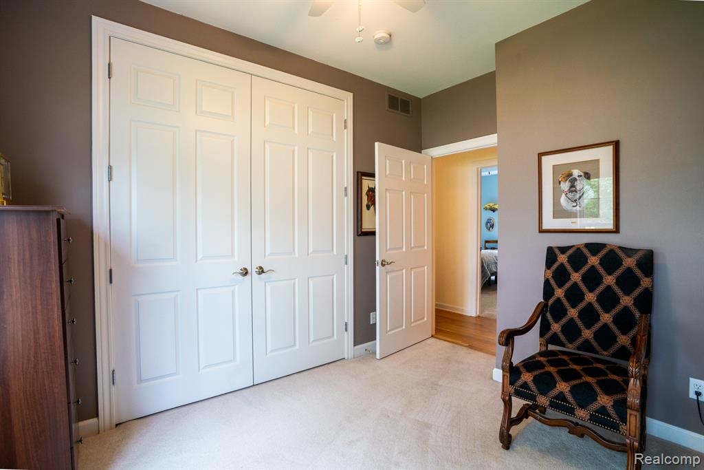 5653 Trail Side Lane, 9, Whitmore Lake, MI 48189 — Photo 17