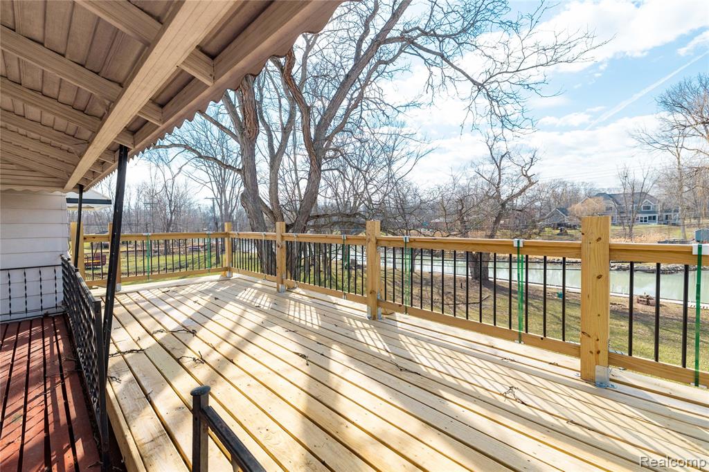 21918 Knudsen Drive, Grosse Ile, MI 48138 — Photo 14