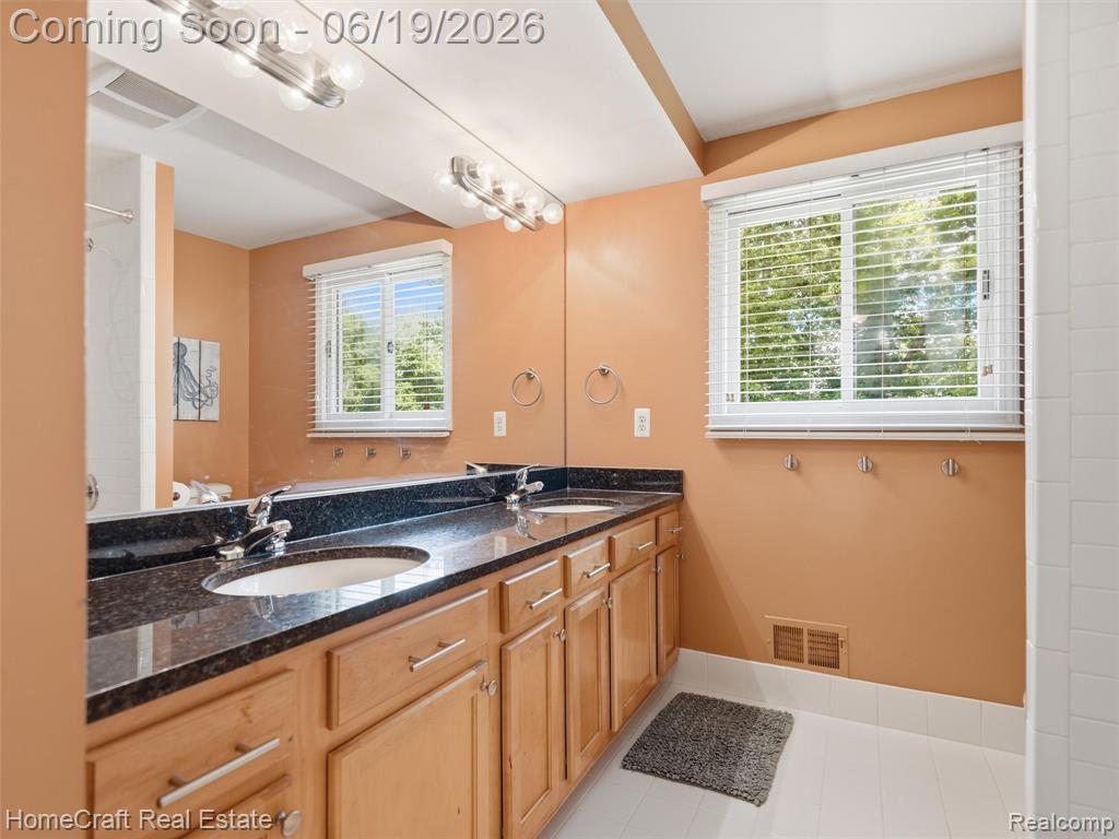 8829 WOODBERRY Road, Plymouth, MI 48170 — Photo 21