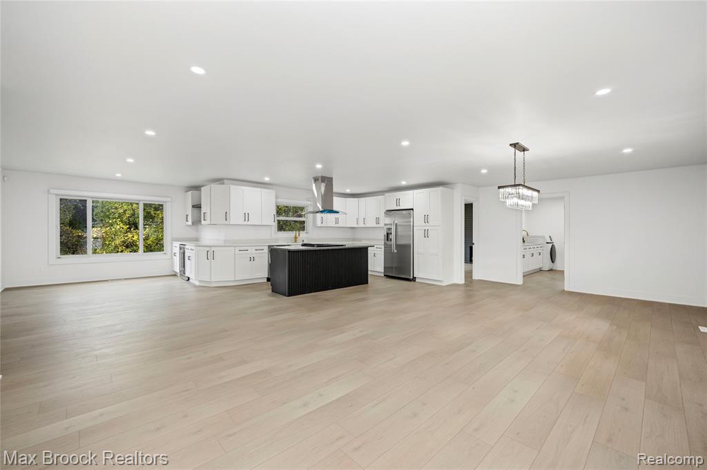 4800 Faircourt Drive, West Bloomfield, MI — Photo 6
