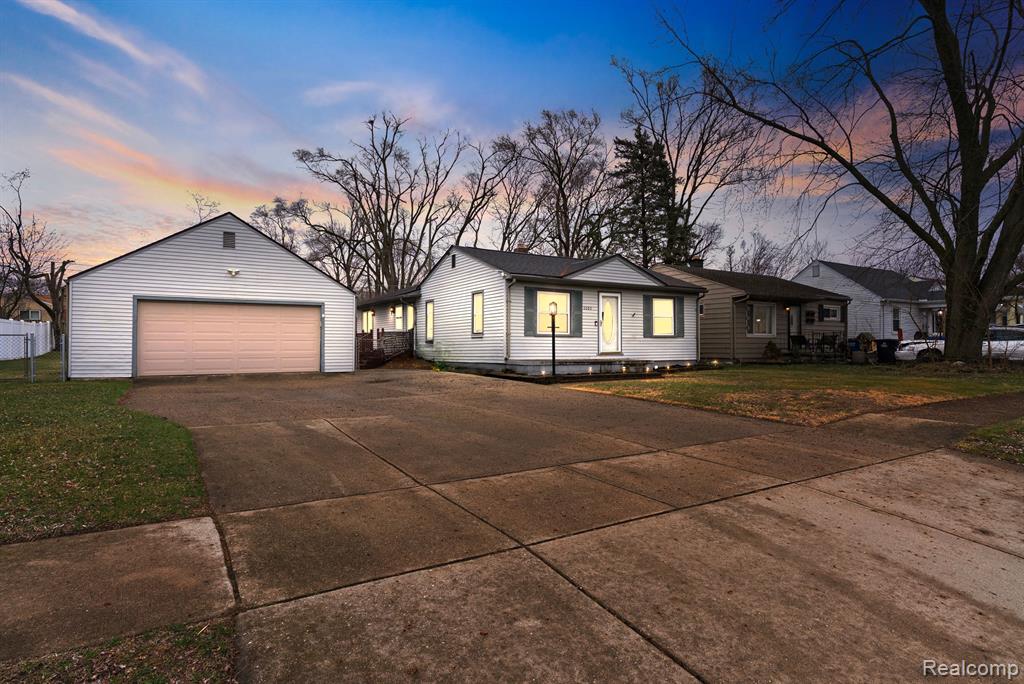6086 N CROWN Street, Westland, MI — front exterior