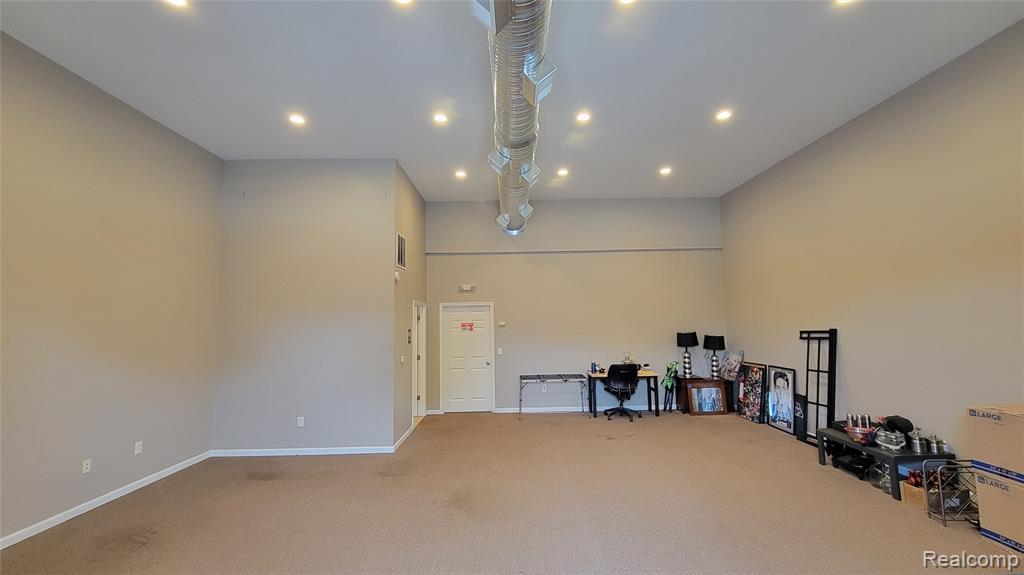 407 W 9 Mile Road, Hazel Park, MI 48030 — Photo 6