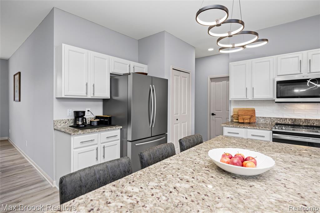 47078 Bing Drive, Canton, MI 48187 — Photo 21
