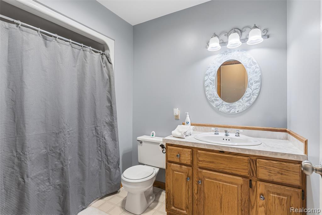 12847 Rathbun Road, Birch Run, MI 48415 — Photo 25