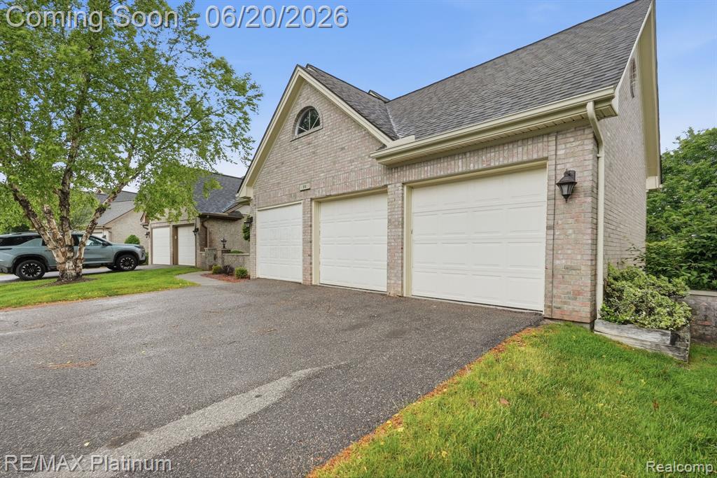 814 Whisperwood Drive, Fenton, MI 48430 — Photo 3