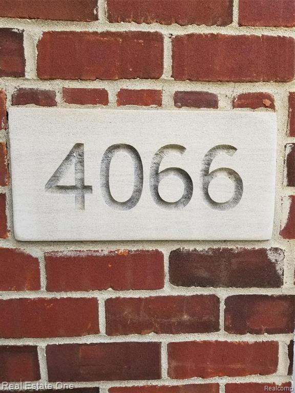 4066 COVENTRY Drive, Rochester Hills, MI 48326 — Photo 34