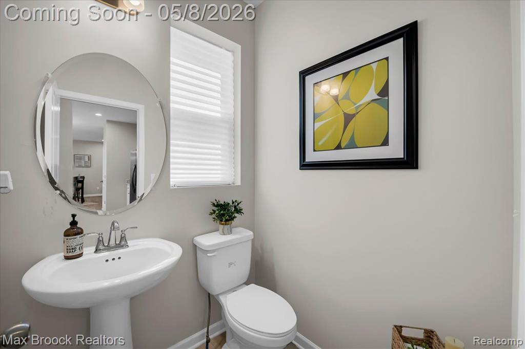 240 W Wilson, Pontiac, MI 48341 — Photo 25