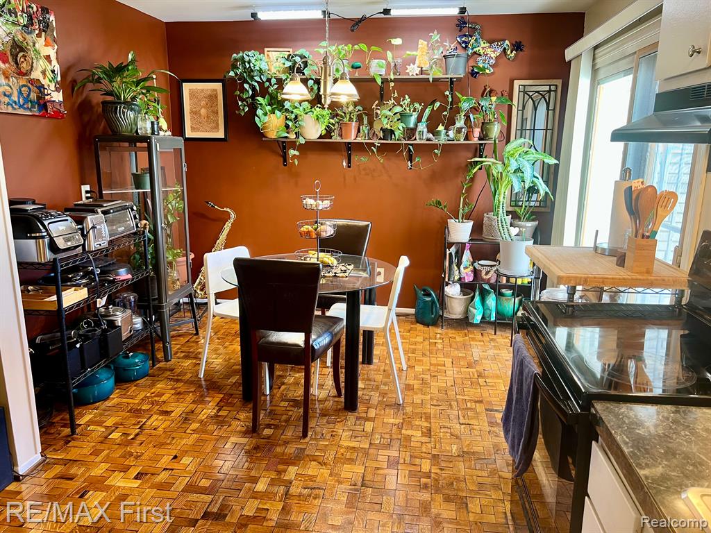 4909 MANSFIELD Avenue, H10, Royal Oak, MI 48073 — Photo 5