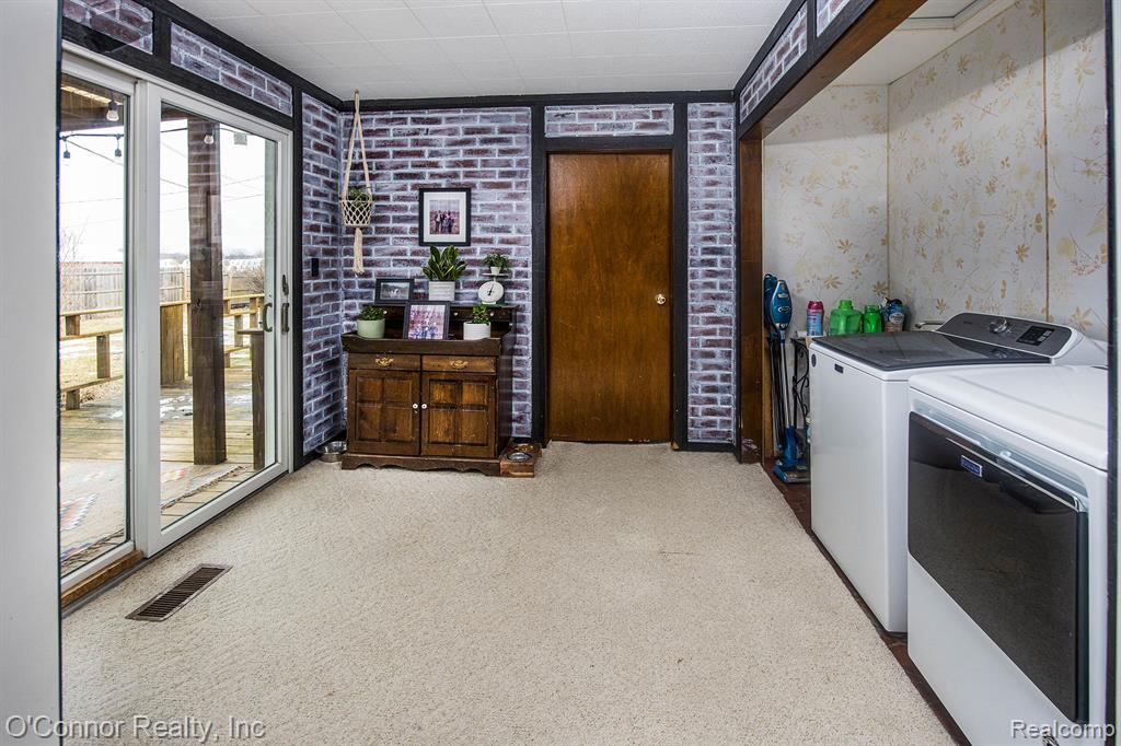 3725 INDIAN Trail, China, MI — Photo 14