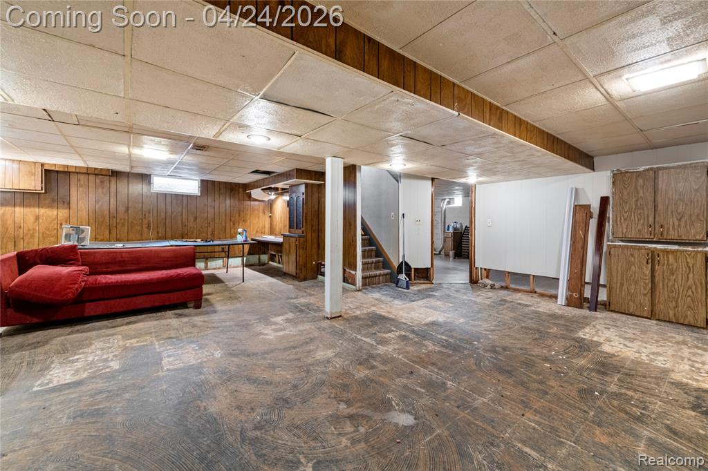 24861 Almond Avenue, Eastpointe, MI 48021 — Photo 25