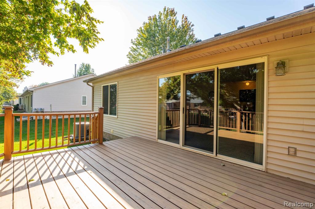 41225 Greenspire Drive, Clinton Twp, MI 48038 — Photo 37