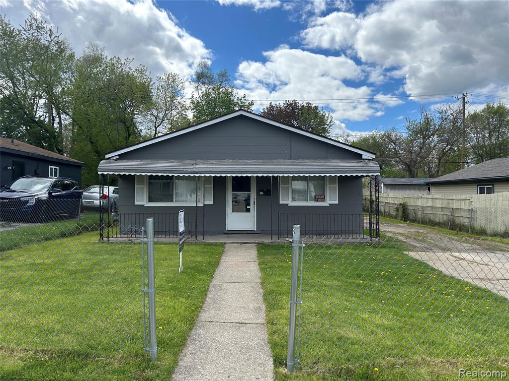 805 Kettering Avenue, Pontiac, MI 48340 — front exterior