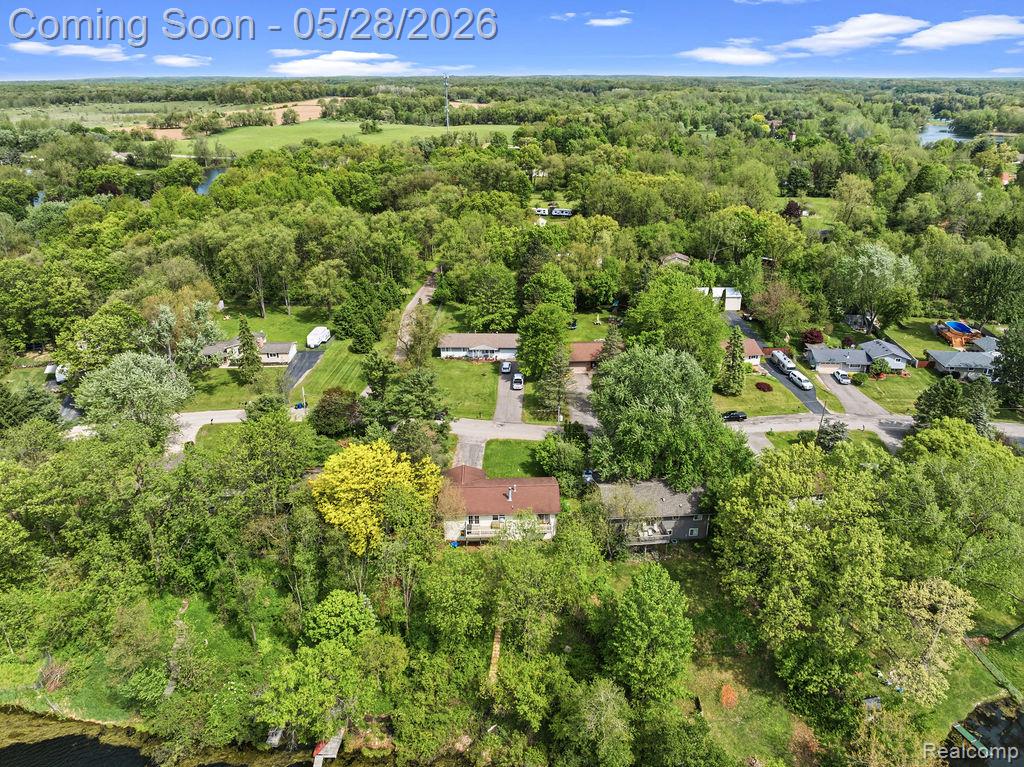 233 Peninsula Lake Drive, Highland, MI — Photo 46