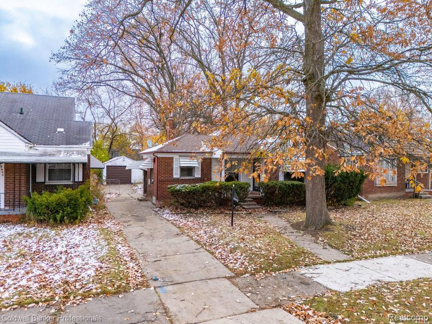 19412 Sussex Street, Detroit, MI 48235 — Photo 23