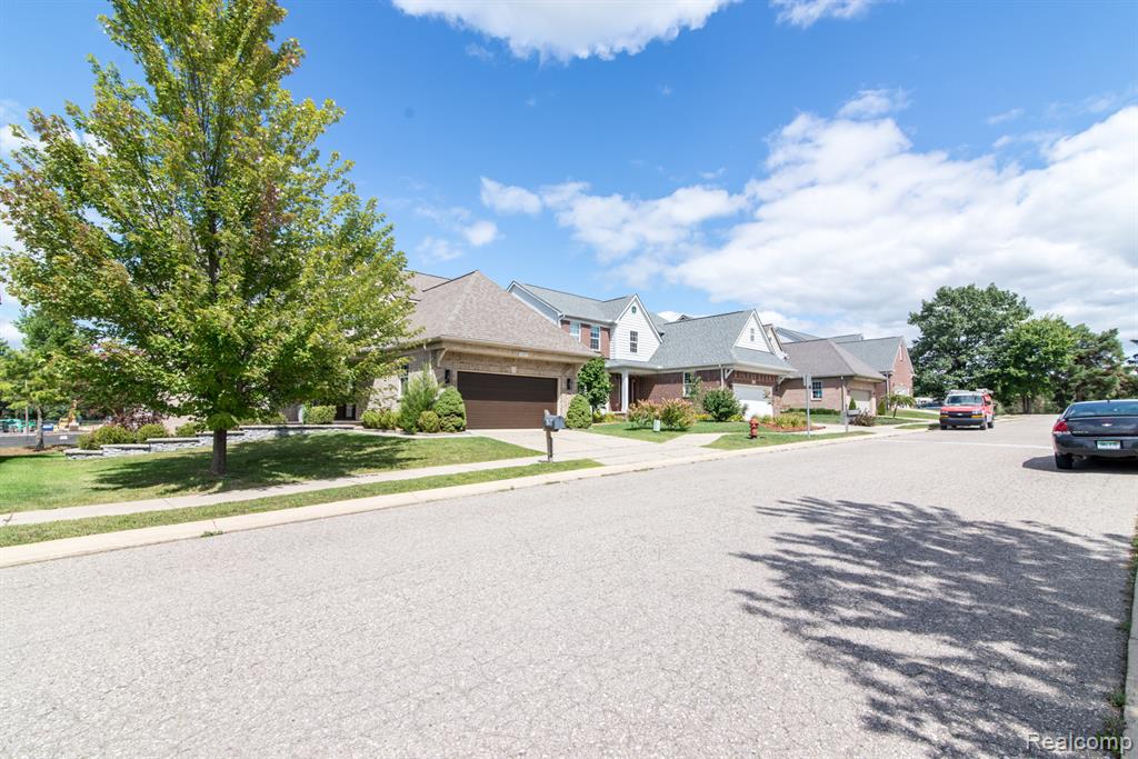 2605 Nadia Court, Ann Arbor, MI 48105 — Photo 19