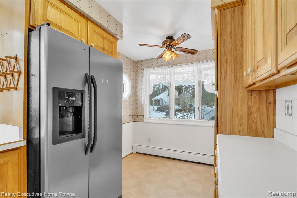 5430 Lakeshore Road, Fort Gratiot, MI 48059 — Photo 31