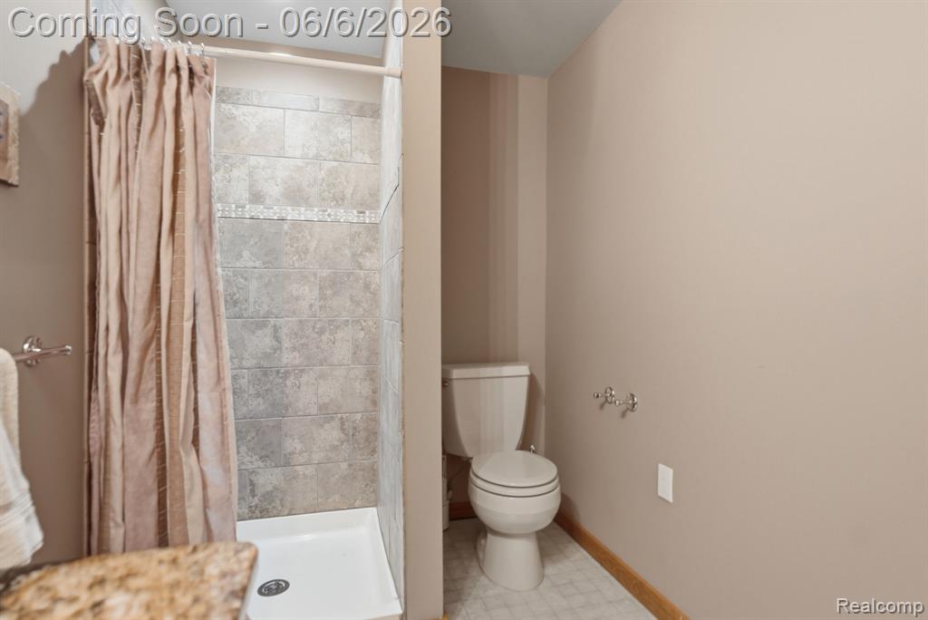 356 Avanti Lane, Highland, MI — Photo 28