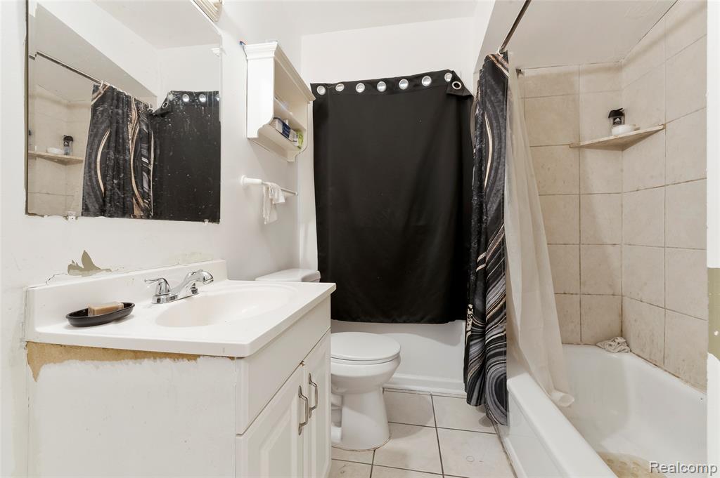 5279 Cadieux Road, Detroit, MI 48224 — Photo 9
