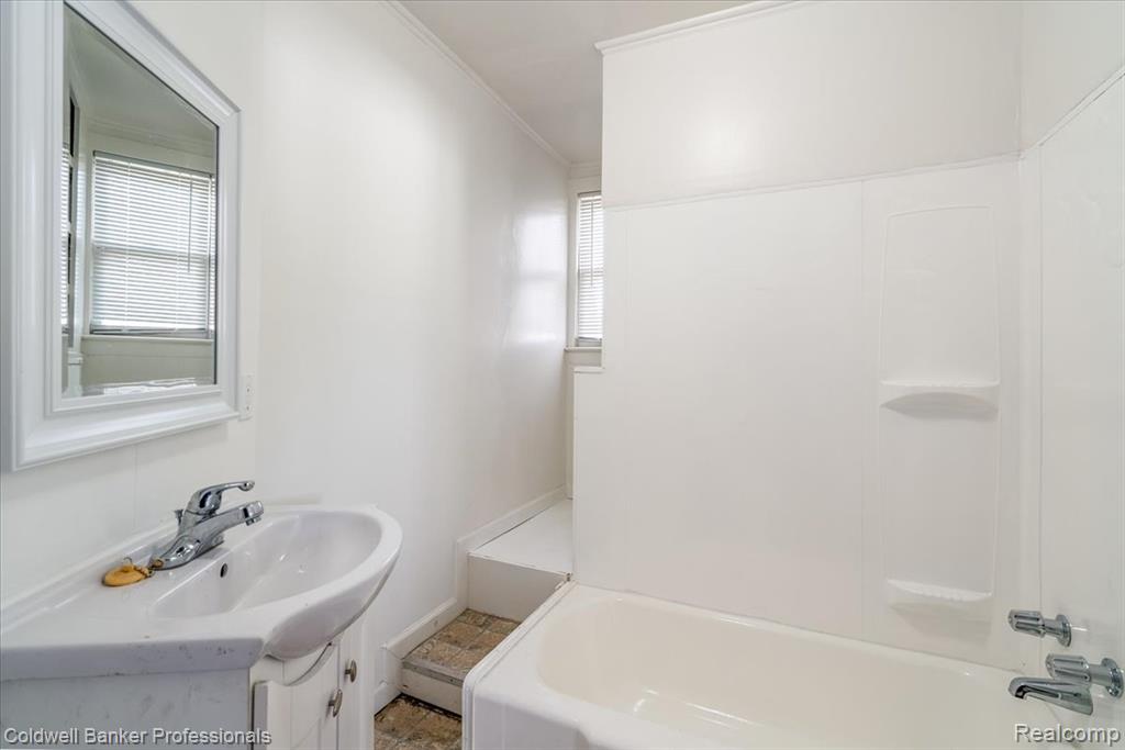 4510 S John Hix Road, Wayne, MI 48184 — Photo 12