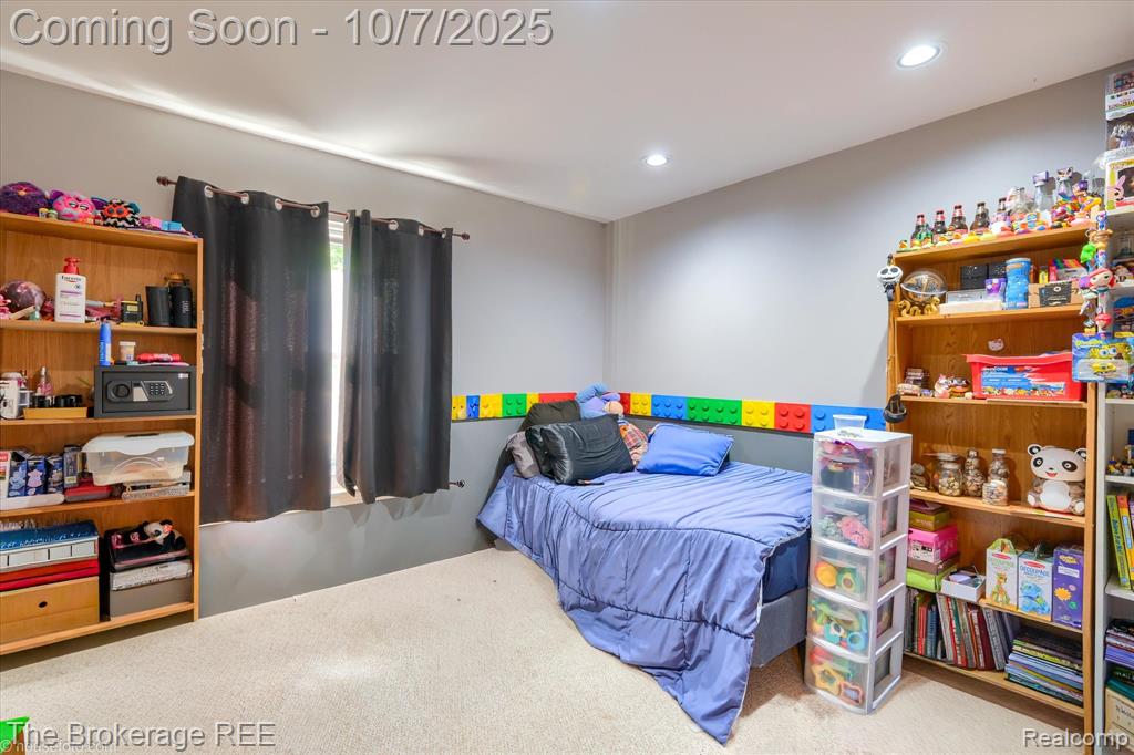 4950 Iroquois Boulevard, Clarkston, MI 48348 — Photo 26