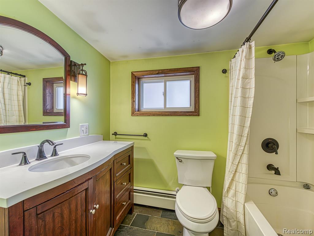 557 Alfred Street, Brooklyn, MI 49230 — Photo 18