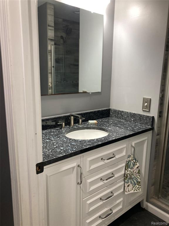 3784 Lippincott Lippincott Road, Lapeer, MI 48446 — Photo 7