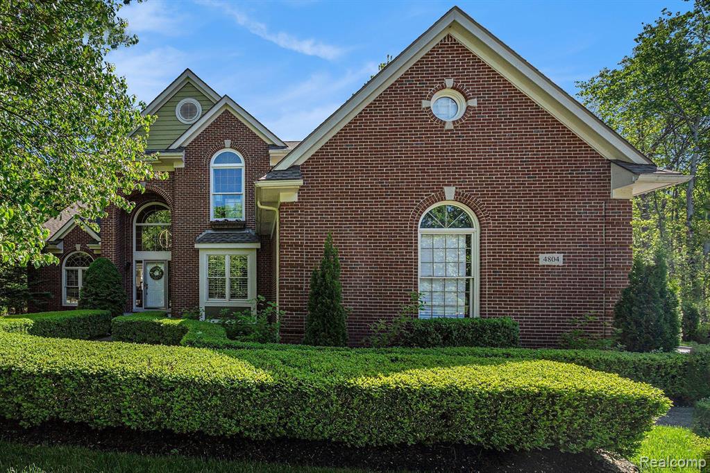 4804 EAGLE SPRINGS Court, Clarkston, MI 48348 — Photo 4