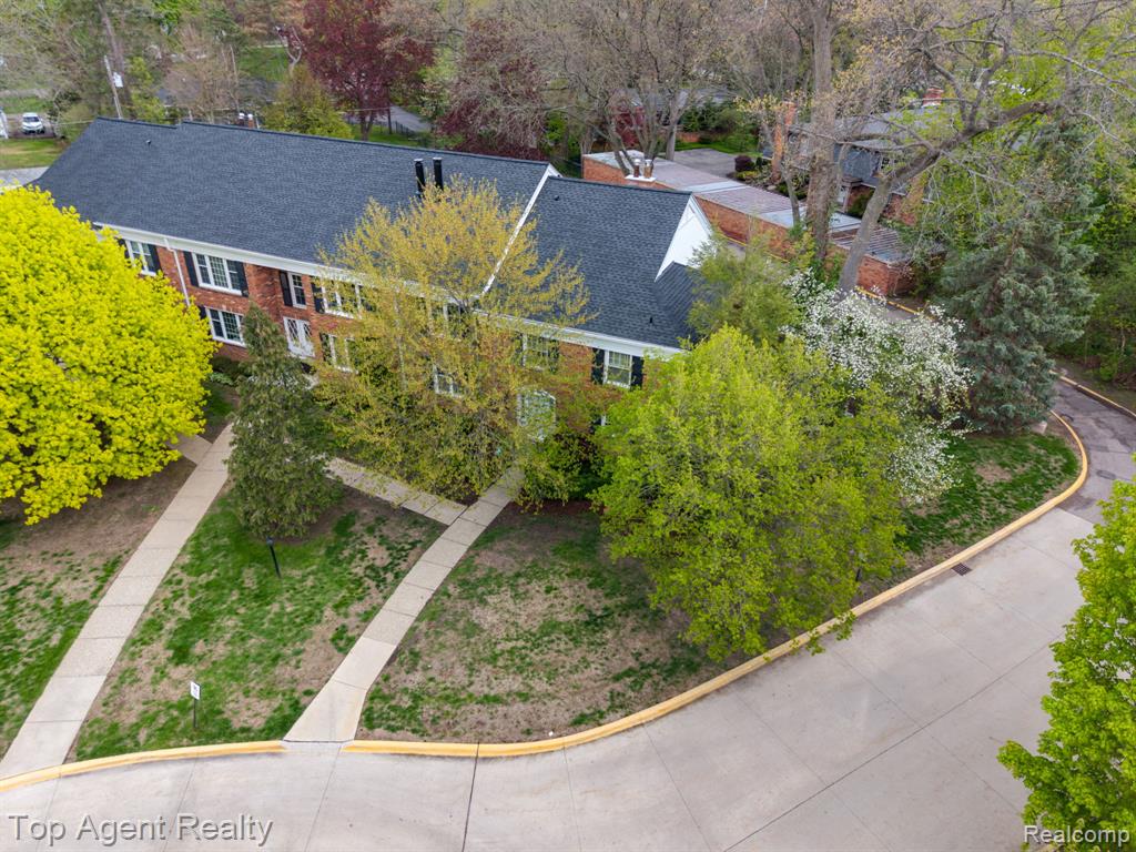 1200 Trailwood Path, Bloomfield Hills, MI 48301 — Photo 45