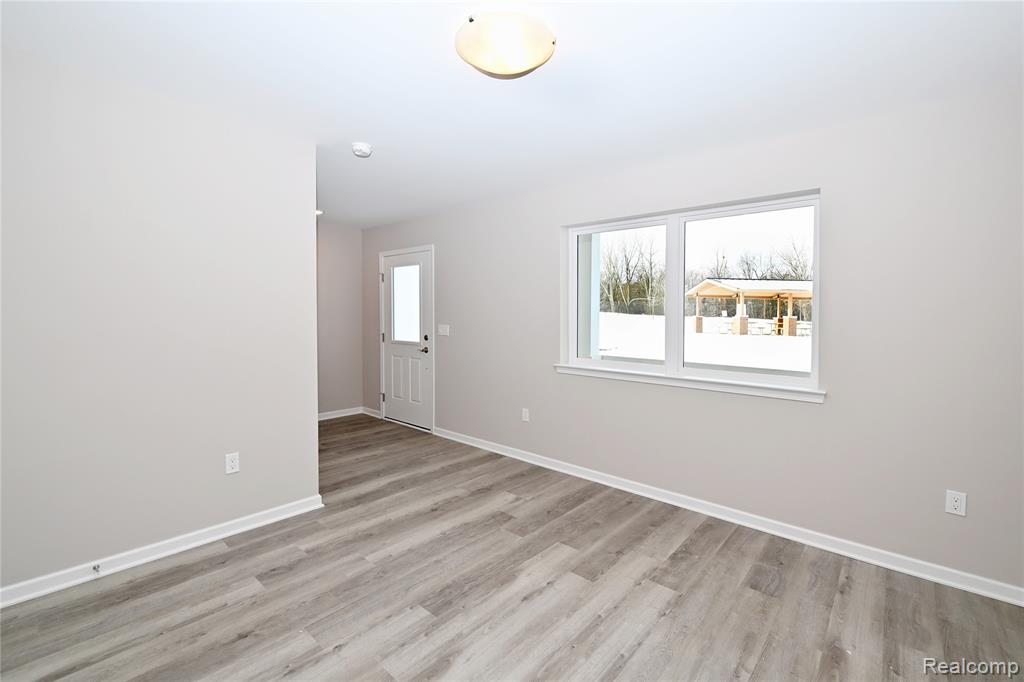 4861 Parkside Lane, Troy, MI 48085 — Photo 2