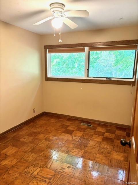 7060 MERRYBROOK, West Bloomfield, MI — Photo 10