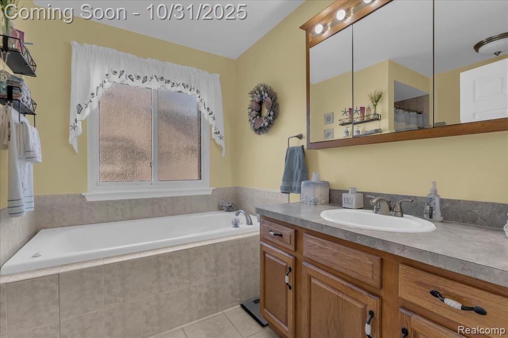 4303 Conifer Lane, Port Huron, MI 48060 — Photo 14