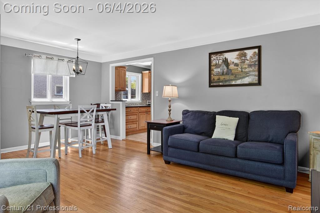 31772 Folkstone Drive, Farmington, MI 48336 — Photo 6