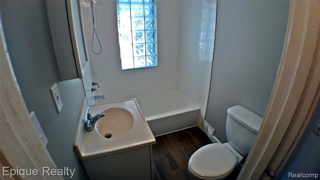 949 Boston Unit A Avenue, Waterford, MI 48328 — Photo 14