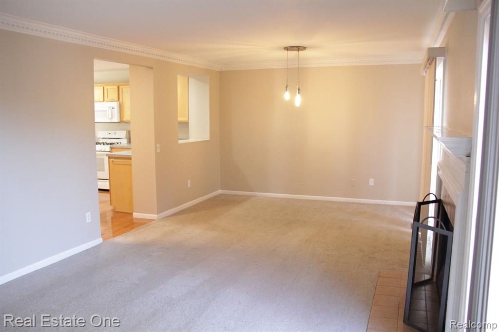 6427 RICHARD Run, West Bloomfield, MI — Photo 19