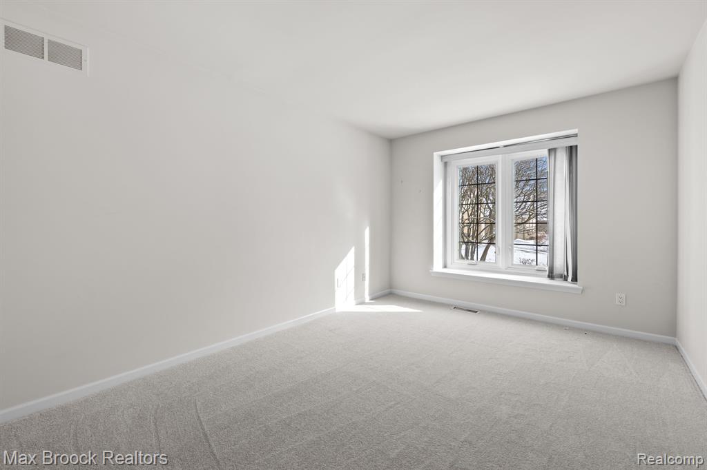 7364 SHERWOOD CREEK, 21, West Bloomfield, MI — Photo 24